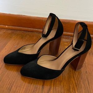 Black Soludos high heels